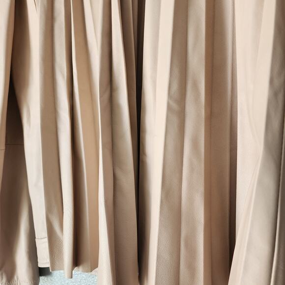 RED VALENTINO Pleated Leather Biker Jacket  Size 40 = US 4 Small - Picture 8 of 11